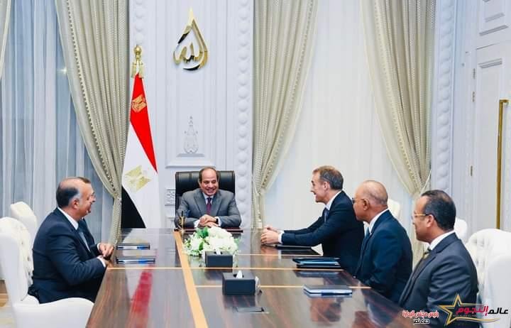 السيسي يستقبل السيد "برنارد لوني" الرئيس التنفيذي لشركة "بريتيش بيتروليوم BP" 2 السيسي يستقبل السيد "برنارد لوني" الرئيس التنفيذي لشركة "بريتيش بيتروليوم BP"