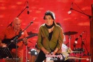 بأغنيه: ''رزقنا'' .. محمد منير يفتتح حفله بالعلمين 2 بأغنيه: ''رزقنا'' .. محمد منير يفتتح حفله بالعلمين