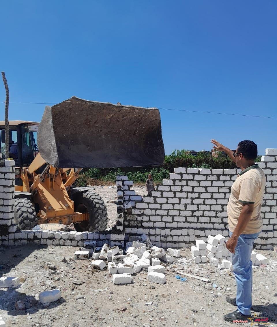 الشريف يشدد علي شن حملات دورية للتصدي لكافة صور التعديات علي أملاك الدولة 