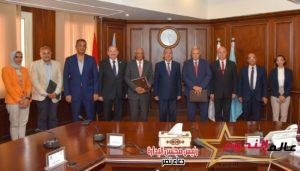 الشريف يشهد تفعيل بروتوكول التعاون بين المركز الهندسي بجامعة الإسكندرية والشركة القابضة لمياه الشرب والصرف الصحي 