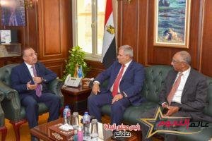 الشريف يشهد تفعيل بروتوكول التعاون بين المركز الهندسي بجامعة الإسكندرية والشركة القابضة لمياه الشرب والصرف الصحي 