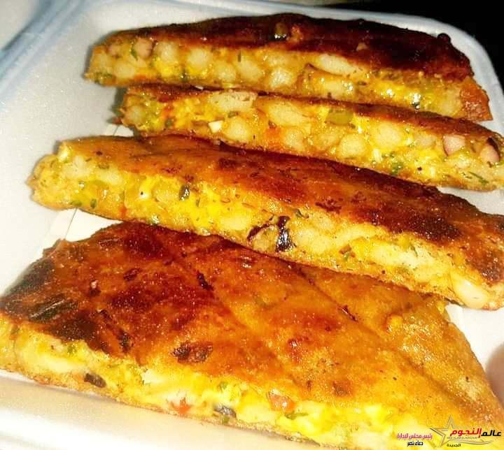 حواوشي البطاطس ... مقدم من: مطبخ عالم النجوم 2 حواوشي البطاطس ... مقدم من: مطبخ عالم النجوم