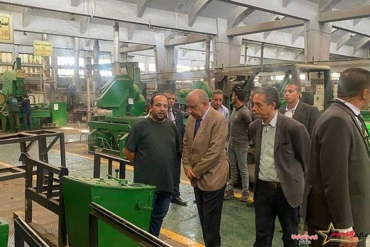 وزير قطاع الأعمال العام يتفقد مصانع شركة اليايات ومهمات وسائل النقل
