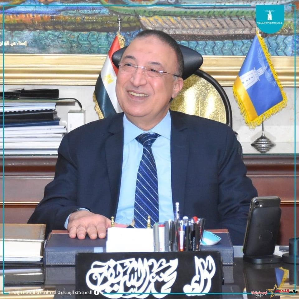 الشريف يؤكد على استمرار عقد لقاءات جماهيرية بالمواطنين على مستوى الأحياء 2 الشريف يؤكد على استمرار عقد لقاءات جماهيرية بالمواطنين على مستوى الأحياء