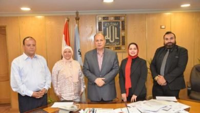 محافظ أسيوط يلتقي مدير مدرسة النيل المصرية الدولية لمناقشة استعدادات العام الدراسي