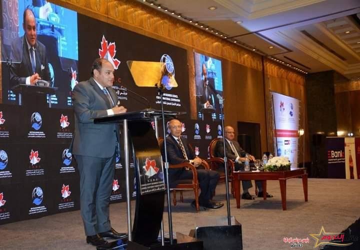 وزير التجارة والصناعة يستعرض جهود الوزارة للنهوض بقطاع الصناعة المصرية