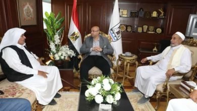 محافظ بني سويف يتابع أعمال اللجنة التنفيذية لتقييم المشروعات المشاركة في المبادرة الوطنية للمشروعات الخضراء الذكية