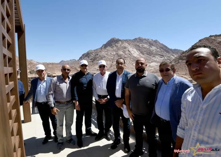رئيس الوزراء يتفقد مشروع إنشاء المنتجع السياحي الجبلي بسانت كاترين