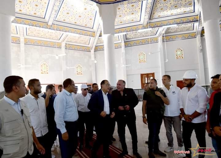 رئيس الوزراء يتفقد مسجدا وكنيسة يتم إنشاؤهما بمدينة نويبع 1 رئيس الوزراء يتفقد مسجدا وكنيسة يتم إنشاؤهما بمدينة نويبع