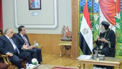 وزير الصحة يلتقي قداسة البابا تواضروس الثاني لمناقشة التعاون في القطاع الصحي