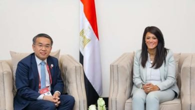 المشاط تلتقي وزير المالية والخزانة بهونج كونج خلال الاجتماعات السنوية للبنك الآسيوي بشرم الشيخ