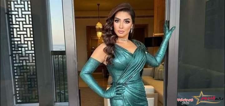 روجينا تلفت الأنظار باللون الاخضر بمواقع التواصل الإجتماعي