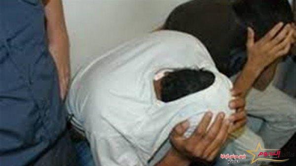 حبس متهم بحيازة مخدرات في سيارة زوجته 4 أيام على ذمة التحقيقات
