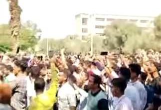 مسيرة طلابية حاشدة تجوب الحرم الجامعي بالمنيا