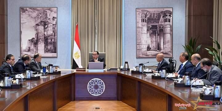 مدبولي يتابع جهود تبسيط إجراءات الإفراج الجمركي عن البضائع بالموانئ