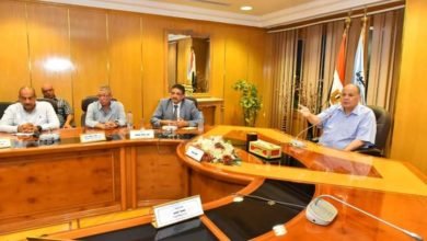 محافظ أسيوط: استمرار تنظيم معارض"أهلاً بالمدارس" لتوفير المستلزمات والأدوات الدراسية بأسعار مناسبة