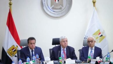 عبد الغفار يشارك في اجتماع مجلس أمناء بنك المعرفة المصري