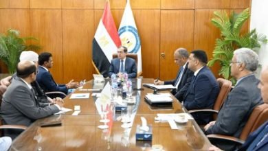 الملا يستقبل وفداً من شركة إندوراما العالمية برئاسة أميت لوهيا نائب رئيس الشركة