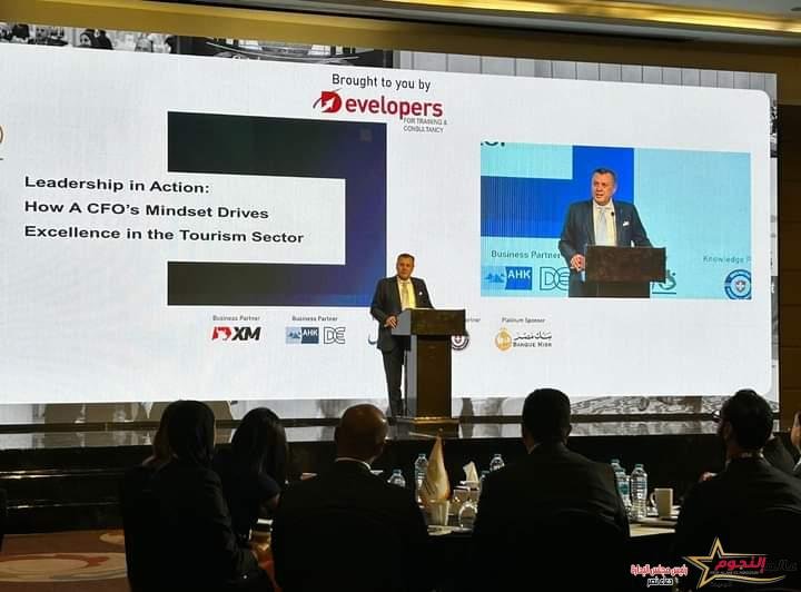 وزير السياحة والآثار يشارك كمتحدث رئيسي في الجلسة الافتتاحية للدورة الرابعة لقمة Cairo CFO Summit 2023