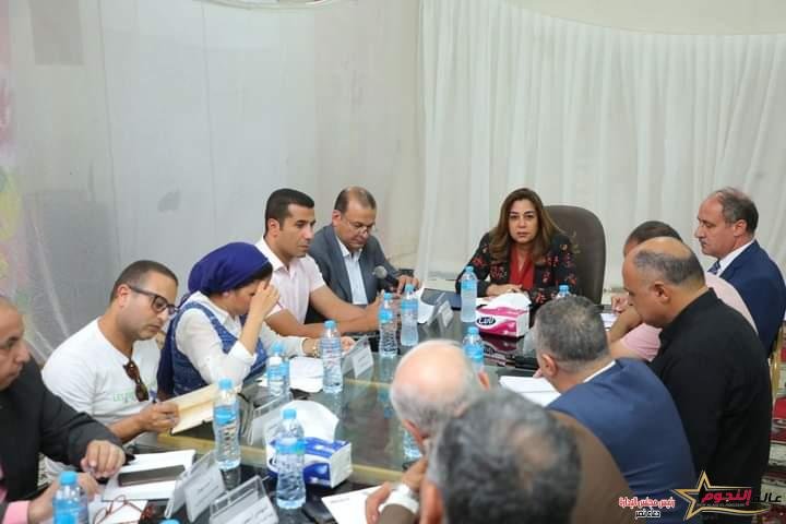 محافظ دمياط ترأس اجتماعًا بكفر سعد لمتابعة آخر التطورات بمشروعات المبادرة الرئاسية "حياة كريمة" 2 محافظ دمياط ترأس اجتماعًا بكفر سعد لمتابعة آخر التطورات بمشروعات المبادرة الرئاسية "حياة كريمة"