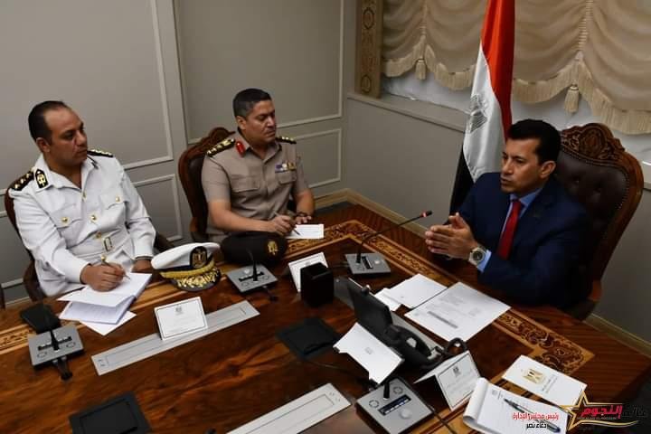 وزير الشباب والرياضة يلتقي باللجنة العليا للرعاية الطبية للرياضيين