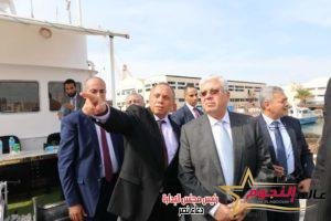 وزير التعليم العالي يتفقد سفينة الأبحاث العلمية سلسبيل بالإسكندرية 2 وزير التعليم العالي يتفقد سفينة الأبحاث العلمية سلسبيل بالإسكندرية