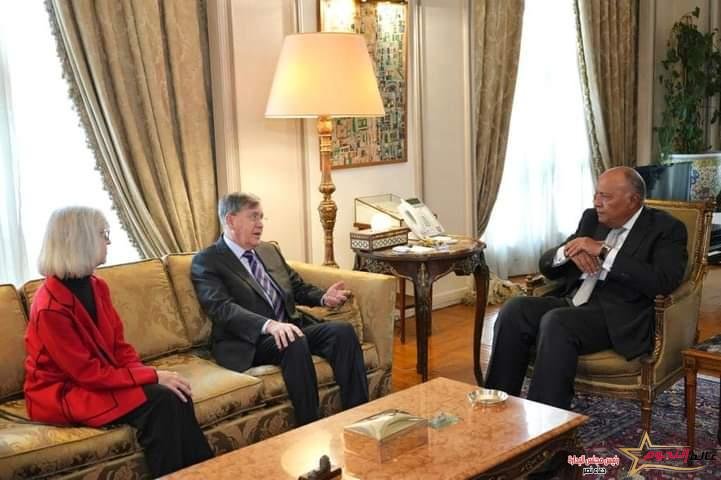 شكري يستقبل المبعوث الأمريكي الخاص للقضايا الإنسانية في الشرق الأوسط