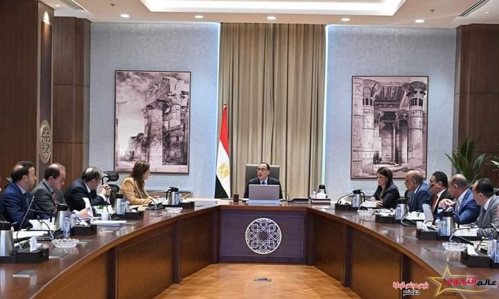 رئيس الوزراء يتابع الإجراءات المُتخذة لخفض مُعدلات التضخم وتوفير السلع الأساسية وسد الفجوة الدولارية 2 رئيس الوزراء يتابع الإجراءات المُتخذة لخفض مُعدلات التضخم وتوفير السلع الأساسية وسد الفجوة الدولارية