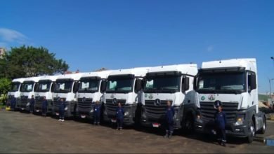 تدعيم منظومة النظافة بعدد 12 سيارة نقل كبيرة بقيمة 65 مليون لزيادة معدل نقل المخلفات يوميًا بـ الإسكندرية