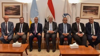 محافظ الإسكندرية ووزير التعليم العالي والبحث العلمي يشهدان تخرج الدفعة الثامنة عشر بدرجة الماجستير من جامعة سنجور