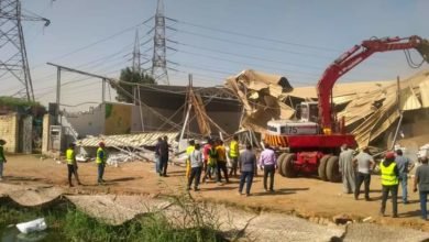 محافظة الجيزة تزيل 12 حاله بناء مخالف وتعدى علي الأراضي الزراعية بمساحه 4400م٢ بالبدرشين ومنشأة القناطر