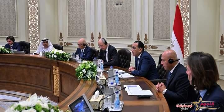 مدبولي يترأس مائدة مستديرة بحضور مسئولى كبرى الشركات العالمية 2 مدبولي يترأس مائدة مستديرة بحضور مسئولى كبرى الشركات العالمية