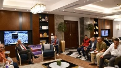 محافظ جنوب سيناء يبحث سبل تشغيل ممشى شرم الشيخ السياحي "السلام بوليفار"