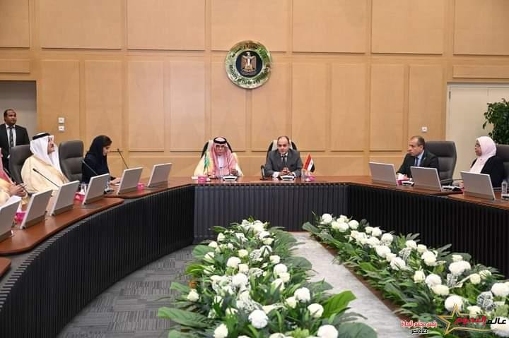 وزير التجارة والصناعة ونظيره السعودي يعقدان جلسة مباحثات موسعة لبحث سبل تنمية علاقات التعاون الاقتصادي 2 وزير التجارة والصناعة ونظيره السعودي يعقدان جلسة مباحثات موسعة لبحث سبل تنمية علاقات التعاون الاقتصادي
