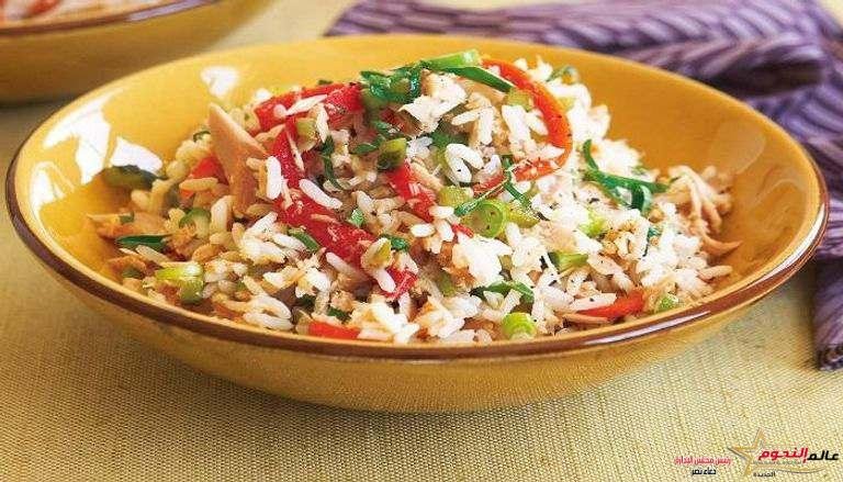 طريقة تحضير الأرز بالتونة من مطبخ عالم النجوم 2 طريقة تحضير الأرز بالتونة من مطبخ عالم النجوم