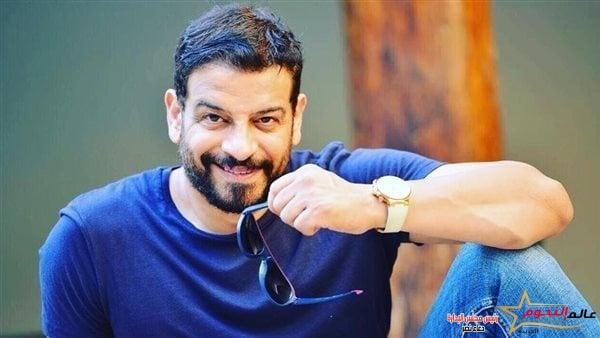 رحيل الفنان أشرف مصيلحي بعد معاناة مع المرض