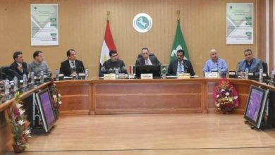 محافظ الشرقية يترأس اجتماع مجلس إدارة المناطق الصناعية ويؤكد علي سرعة الانتهاء من رفع كفاءة الانارة بطريق العاشر / بلبيس