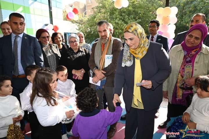القباج تفتتح مركز الأحباب لخدمات الأسرة والطفولة المبكرة بمدينة السادس من أكتوبر بمحافظة الجيزة 2 القباج تفتتح مركز الأحباب لخدمات الأسرة والطفولة المبكرة بمدينة السادس من أكتوبر بمحافظة الجيزة