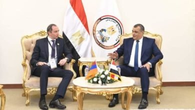 "وزير الدولة للإنتاج الحربي" يلتقي وزير صناعة التكنولوجيا الفائقة بدولة أرمينيا