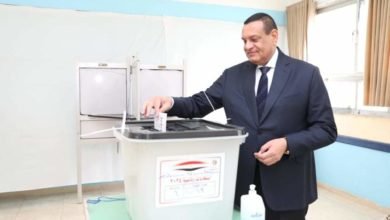 وزير التنمية المحلية يُدلي بصوته في الانتخابات الرئاسية بلجنة نبوية موسي بمدينة نصر