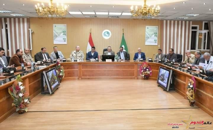 محافظ الشرقية يُتابع غلق صناديق الإقتراع في اليوم الأخير للإنتخابات الرئاسية 2024 2 محافظ الشرقية يُتابع غلق صناديق الإقتراع في اليوم الأخير للإنتخابات الرئاسية 2024