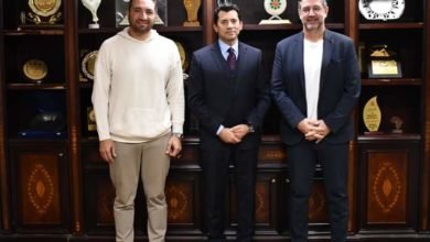 وزير الرياضة يلتقي المدير الفني للمنتخب الوطني بمقر الوزارة بالعاصمة الإدارية الجديدة