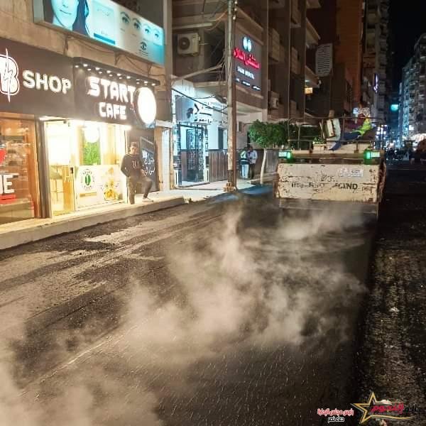 محافظ الشرقية يتابع أعمال الرصف والتطوير ورفع كفاءة شارع القومية بمنطقة حي ثان الزقازيق 3 محافظ الشرقية يتابع أعمال الرصف والتطوير ورفع كفاءة شارع القومية بمنطقة حي ثان الزقازيق