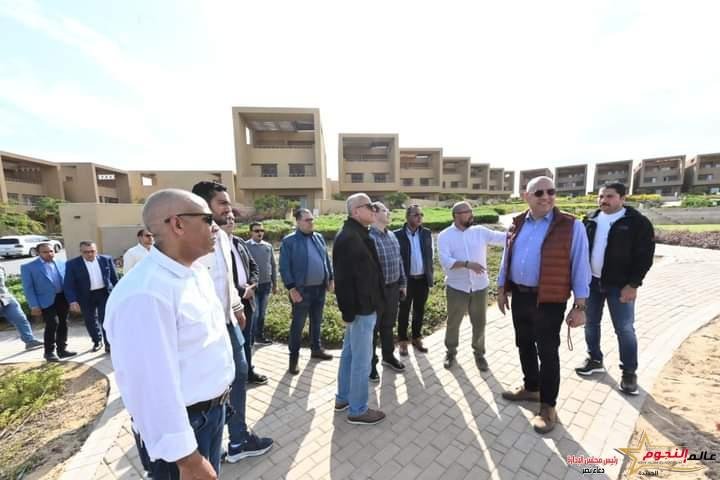 وزير الإسكان يتفقد مشروع الوحدات الفندقية والسياحة العلاجية والاستشفائية بمدينة أسوان الجديدة 2 وزير الإسكان يتفقد مشروع الوحدات الفندقية والسياحة العلاجية والاستشفائية بمدينة أسوان الجديدة