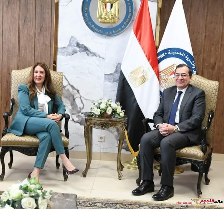وزير البترول يستقبل سفيرة الولايات المتحدة لبحث سبل تعميق التعاون بين الجانبين 