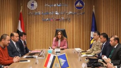 محافظ دمياط ترأس غرفة العمليات من داخل غرفة سيطرة الشبكة الوطنية للطوارئ والسلامة العامة