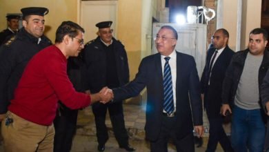 محافظ الإسكندرية يتفقد عددًا من اللجان الانتخابية قُبيل الساعات الأخيرة من انتهاء عملية الاقتراع 