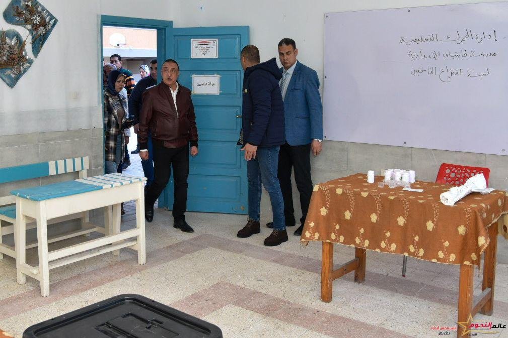 محافظ الإسكندرية يتفقد اللجان والمقار الانتخابية بنطاق حي الجمرك للوقوف على مدى جاهزيتها لاستقبال الانتخابات الرئاسية 2024