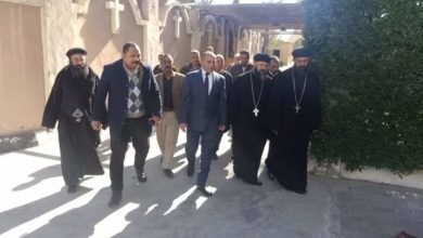 سكرتير عام الجيزة يزور مطرانية أطفيح لتقديم التهنئة بعيد الميلاد المجيد