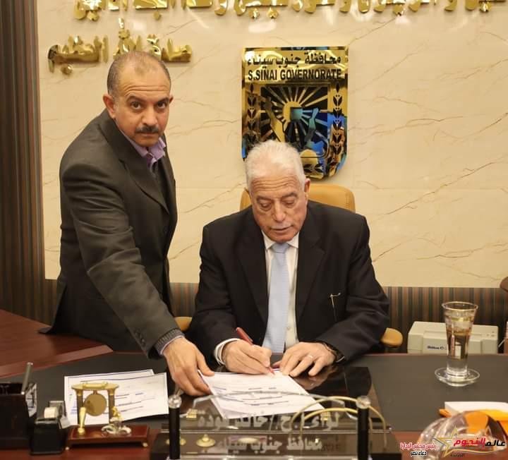 محافظ جنوب سيناء 177 قرار تصالح علي مخالفات البناء “نموذج 10" لأهالي مدينة ابو زنيمة